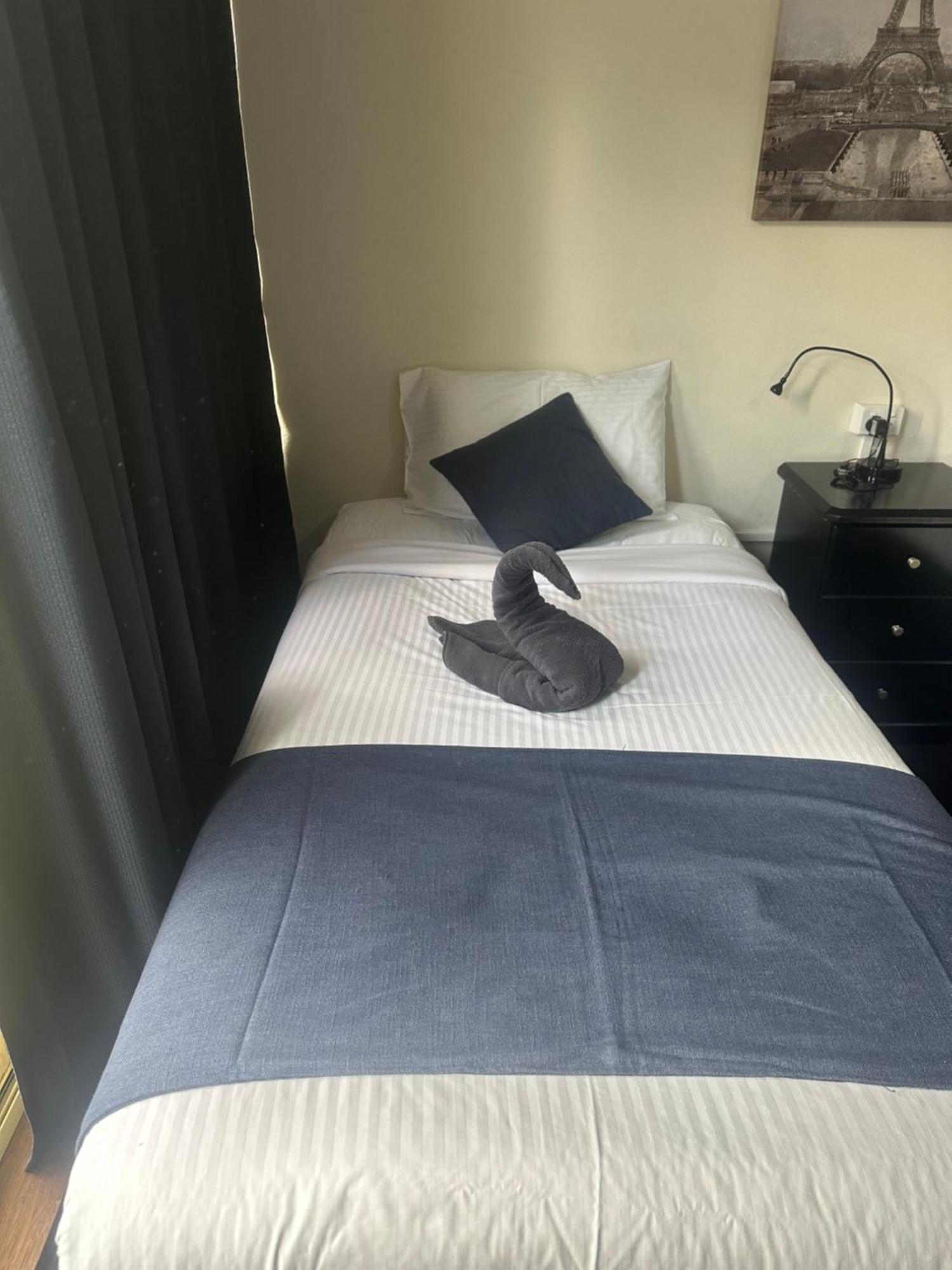 Memphis Motor Inn Parkes Bagian luar foto